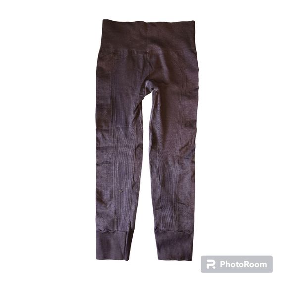 Lululemon Ebb To Street Pant Size 6 EUC - Picture 7 of 13